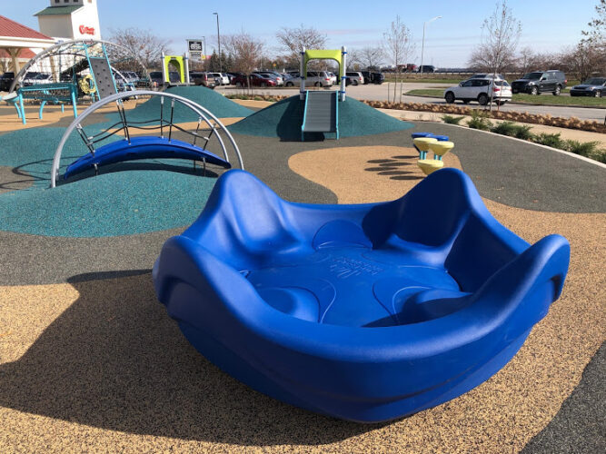 blue spinning structure