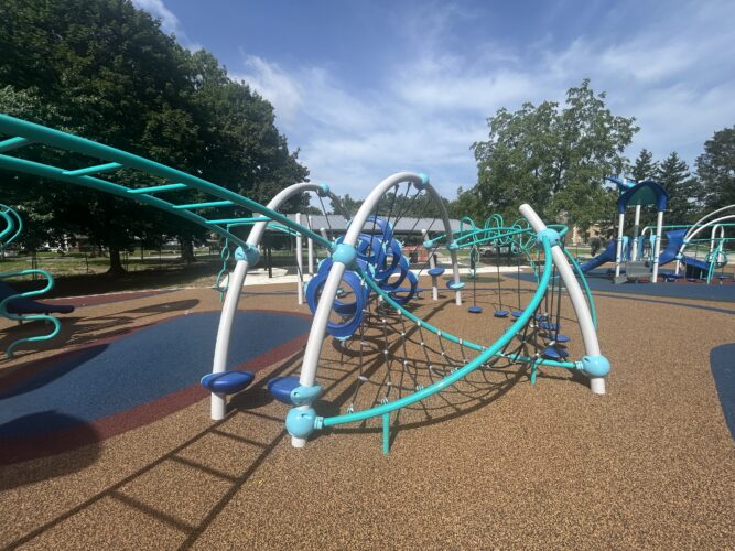 playground climber and overhead event