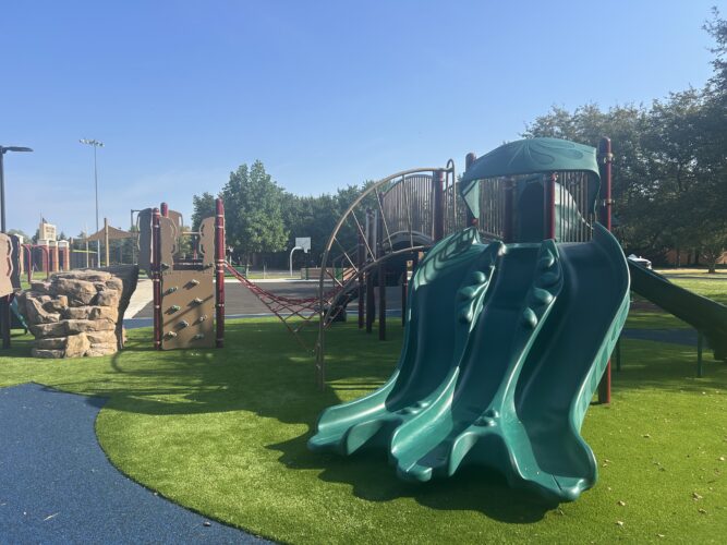 3 green curvy slides connected