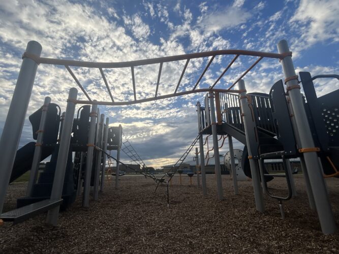 monkey bars